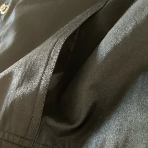 Stylish Black Women's Crop Jacket - Picture 11 of 16